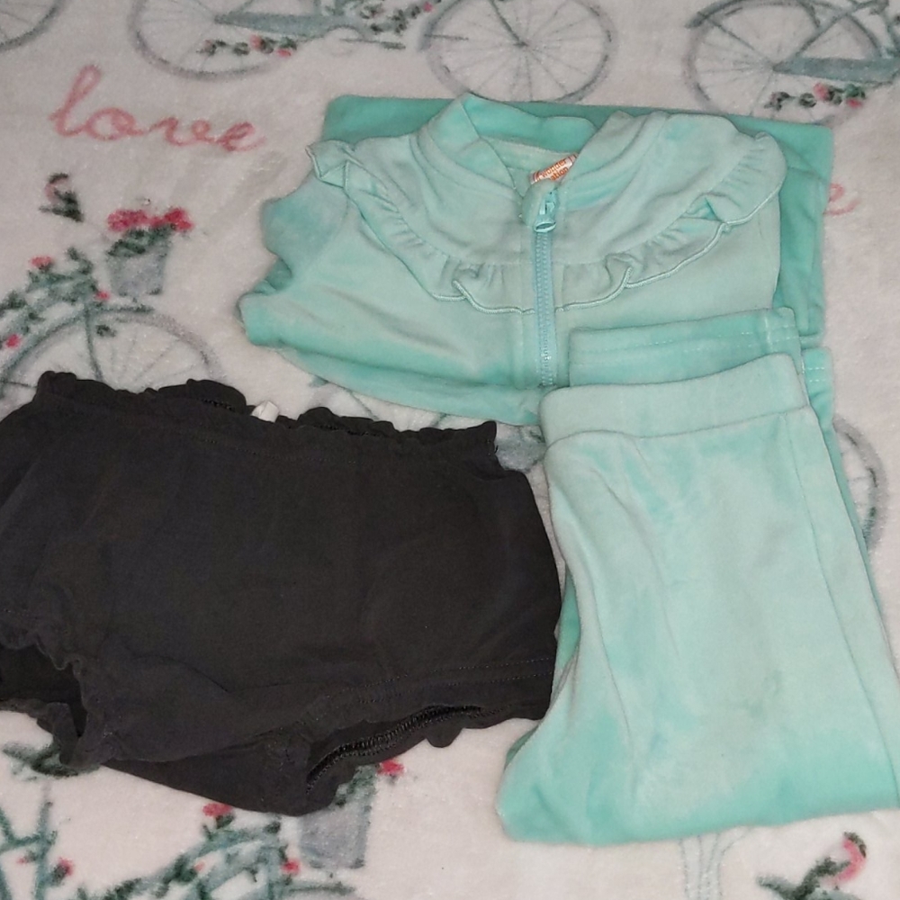 1 Full Set & 1 Short